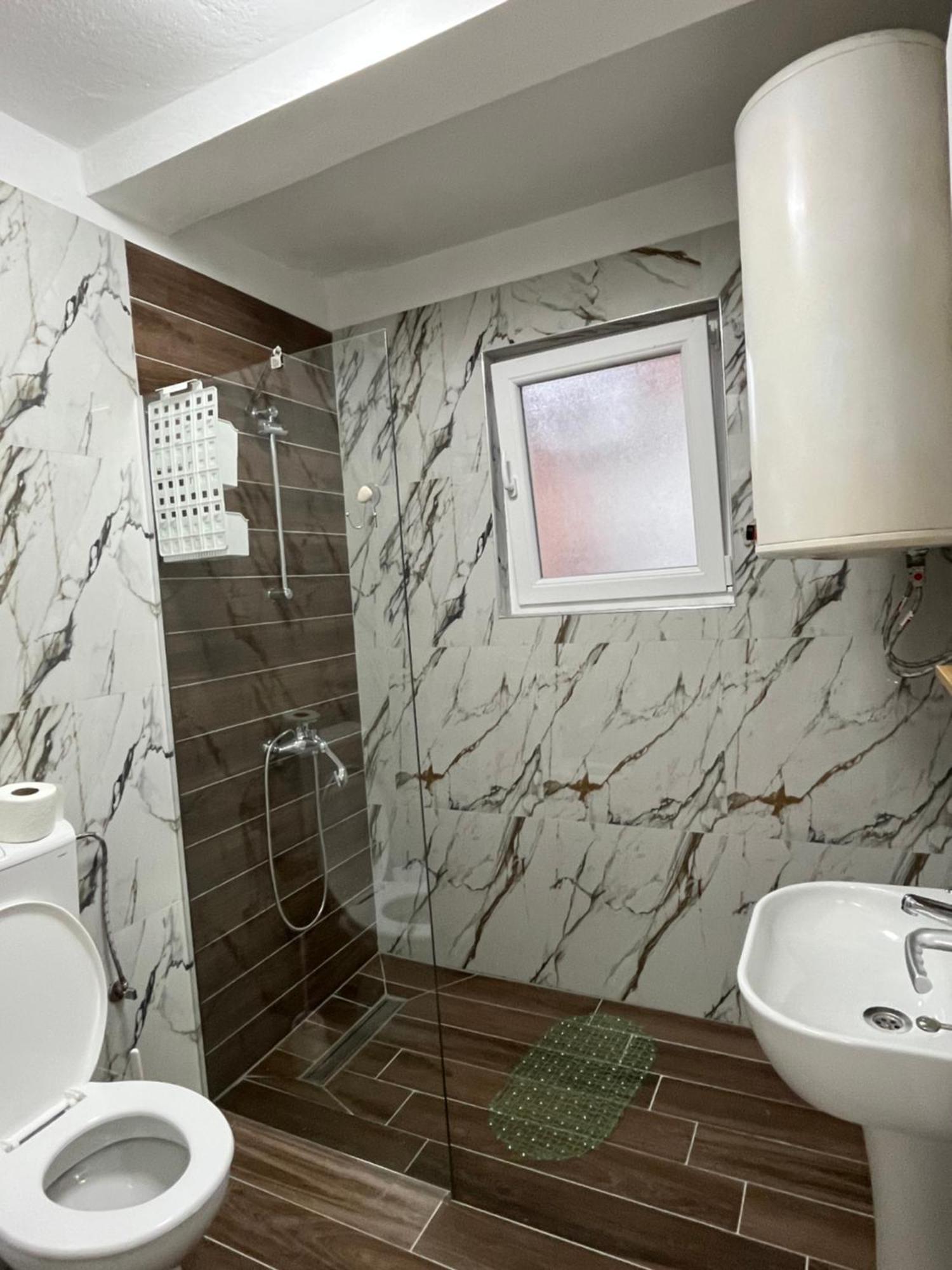 Lotos Apartments Struga Exterior foto